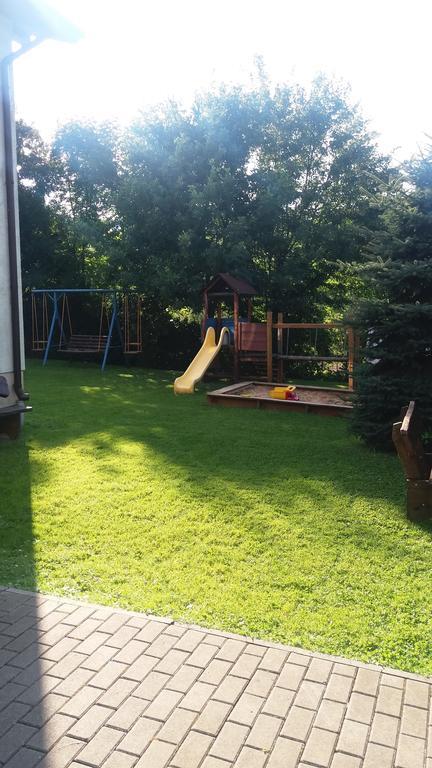 Agroturystyka Stokrotka Rymanów-Zdrój Esterno foto