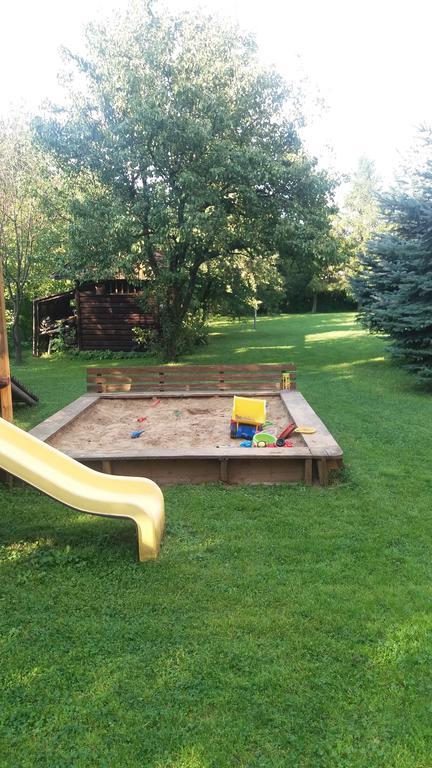 Agroturystyka Stokrotka Rymanów-Zdrój Esterno foto