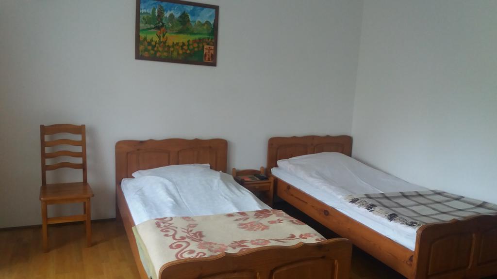 Agroturystyka Stokrotka Rymanów-Zdrój Esterno foto